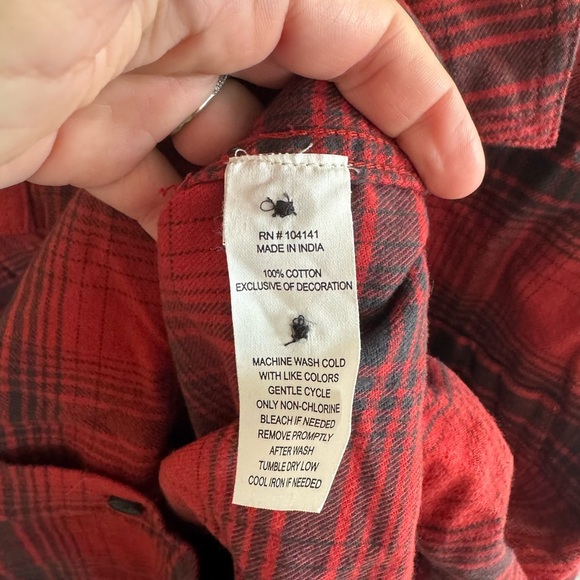 NWT! Women’s Alpine Design multi colored plaid button down flannel shirt, Large - Picture 2 of 3